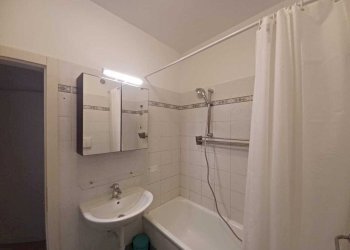 PHOTO-2026-05-01-16-43-32.jpg - Three-room apartment Vicolo Santa Maria Maddalena, Trento - photo 7