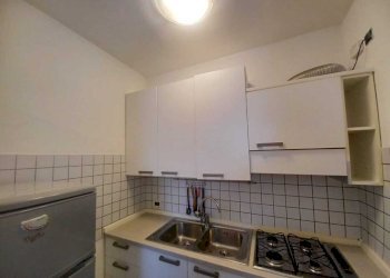 PHOTO-2026-05-01-16-43-37_10.jpg - Three-room apartment Vicolo Santa Maria Maddalena, Trento - photo 11