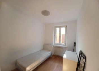 PHOTO-2026-05-01-16-43-40.jpg - Three-room apartment Vicolo Santa Maria Maddalena, Trento - photo 13