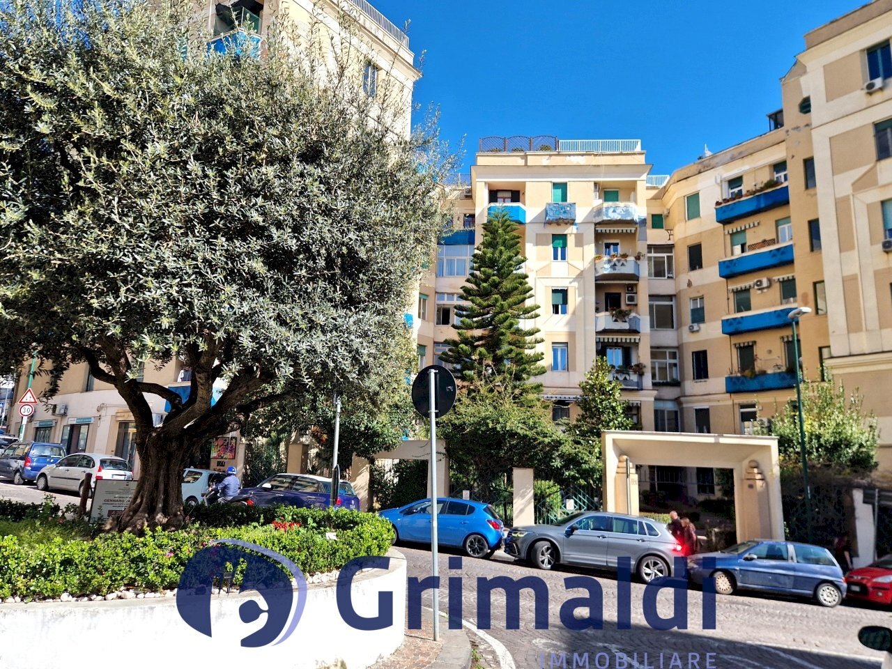 11.jpg - Trilocale Via Giacinto Gigante 10, Napoli (zona Arenella) - foto 3