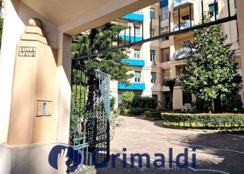 3.jpg - Three-room apartment Via Giacinto Gigante 80, Napoli (neighborhood Arenella) - photo 1
