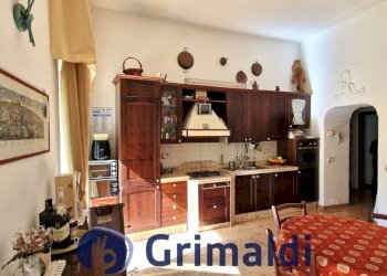 20.jpg - Three-room apartment Via Giacinto Gigante 80, Napoli (neighborhood Arenella) - photo 5