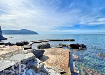 DARSENA ATTREZZATA CON CABINE E RICOVERI - Attico Via Alla Torre 2, Sori - foto 18