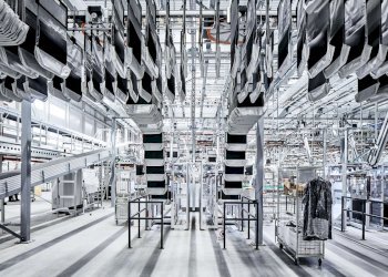 354-la-logistica-del-fashion-interno.jpg - Capannone Milano - foto 3