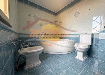 43f9ebd8-1af3-48fd-9531-78322a27ea53.jpeg - Quadrilocale Vicolo del Papiro, Siracusa - foto 14