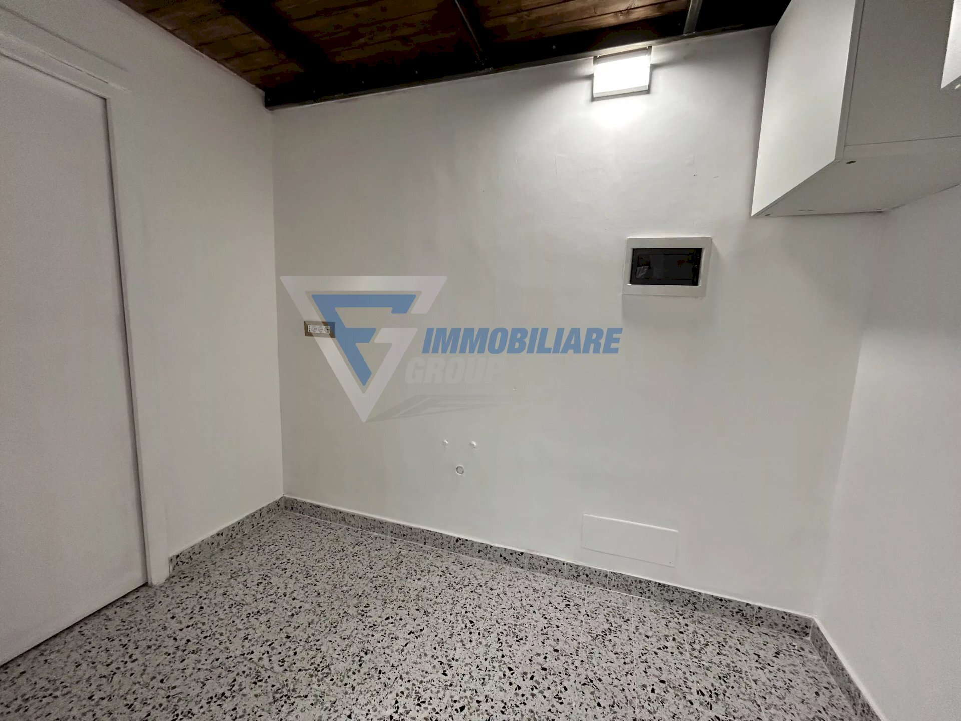 Commercial Premises Viale Teracati, Siracusa - photo 3