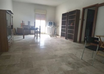 Three-room apartment Via Comunale Santo, Messina - photo 2