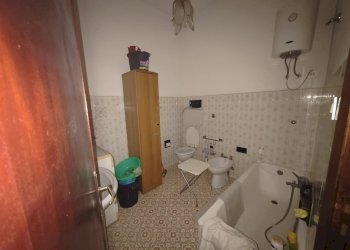 Three-room apartment Via Comunale Santo, Messina - photo 8