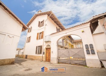 Trilocale Moretta - foto 1