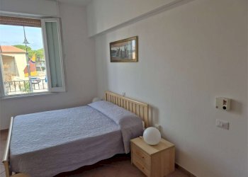 Three-room apartment Modena - photo 3