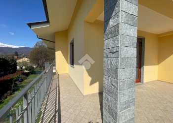 Three-room apartment Via primo maggio, Bricherasio - photo 6