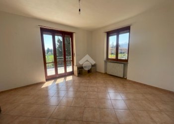 Three-room apartment Via primo maggio, Bricherasio - photo 11