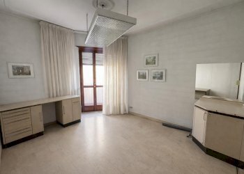 Trilocale Asti - foto 6