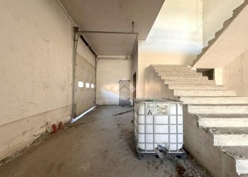 Capannone via fabbrica da fer, Bussoleno - foto 25