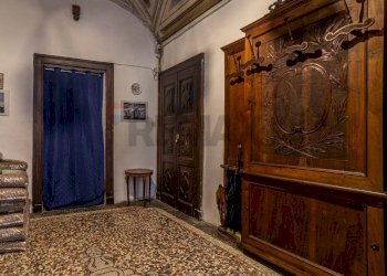 Casa indipendente Piazza Cisterna, 14
Biella, Biella - foto 32