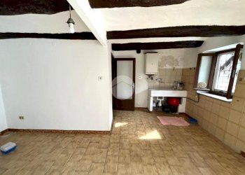 Semi-detached house Via Fratelli Mottura, Villafranca Piemonte - photo 4