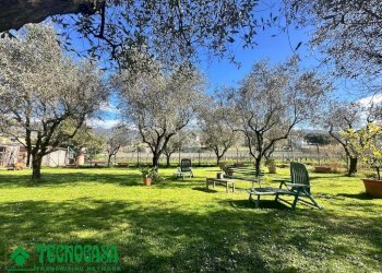 Semi-detached house Via Tagliata, Castelnuovo Magra - photo 8