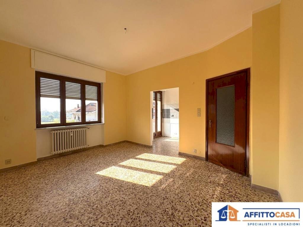 Trilocale Carmagnola - foto 1