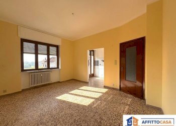 Trilocale Carmagnola - foto 1