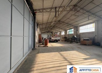 Capannone Carmagnola - foto 1