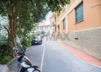 Monolocale via san giovanni battista, 51 
 Sestri Ponente, Genova (zona Sestri Ponente) - foto 38