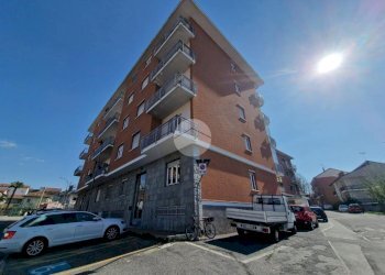Quadrilocale Via Carso, Gassino Torinese - foto 1