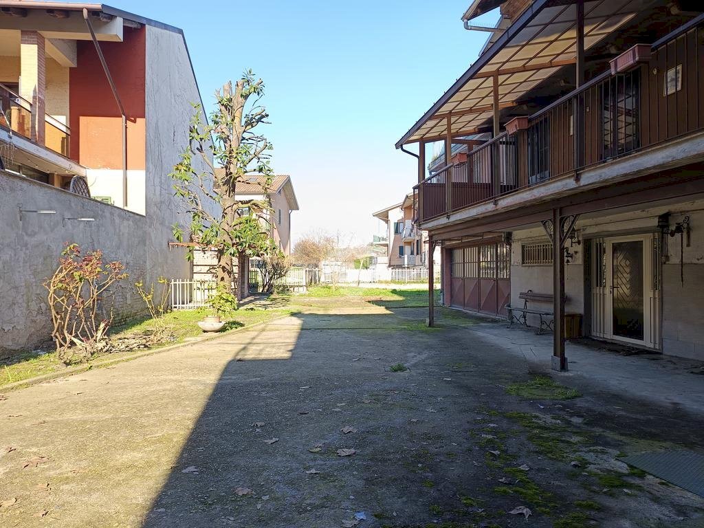 Semi-detached house Via Scotti, Costigliole d'Asti - photo 3