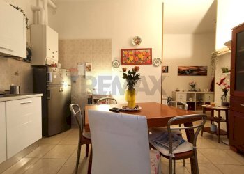 Bilocale via andrea costa, 2 
 Zona Centro, Casalecchio di Reno - foto 2