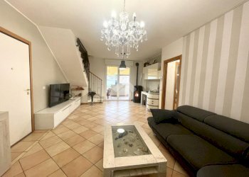 Appartamento Via Nazionale, Vallefoglia - foto 1