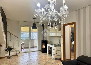 Appartamento Via Nazionale, Vallefoglia - foto 2