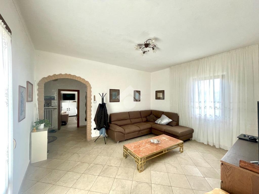 Casa indipendente Via belvedere fogliense, Tavullia - foto 2