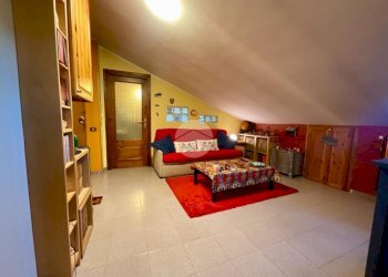 Three-room apartment Strada Fornacino, Leini - photo 8