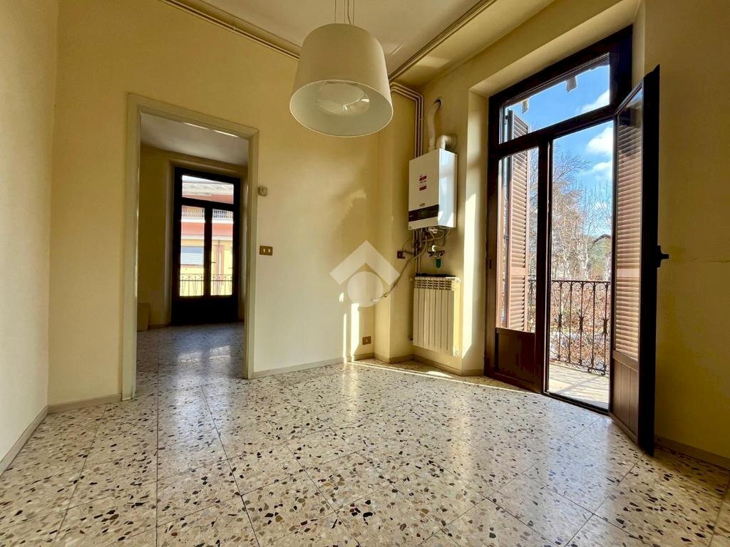 Four-room apartment Via G. Buffa, Castellamonte - photo 2