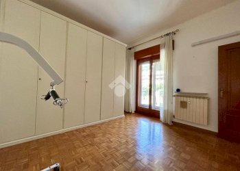 Quadrilocale Via Emilio Salgari, Genova (zona Pegli) - foto 7