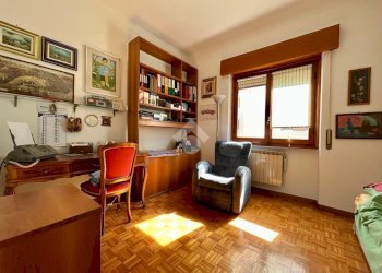 Quadrilocale Via Emilio Salgari, Genova (zona Pegli) - foto 9