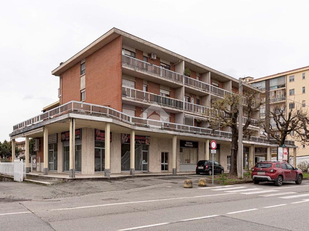 Three-room apartment Via san maurizio, Ciriè - photo 2