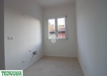 Three-room apartment Via della Libertà, Casalecchio di Reno - photo 5