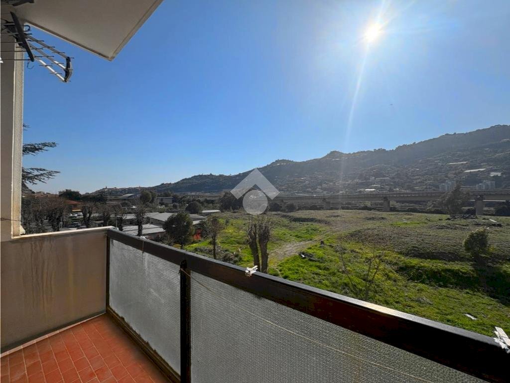 Appartamento Corso Limone Piemonte, Ventimiglia - foto 1