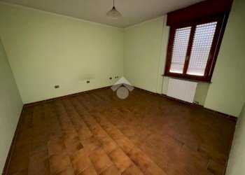 Two-room apartment Via Barassino, Trecate - photo 4