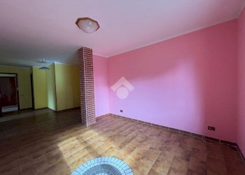 Two-room apartment Via Barassino, Trecate - photo 8