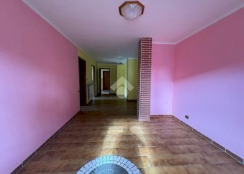 Two-room apartment Via Barassino, Trecate - photo 9