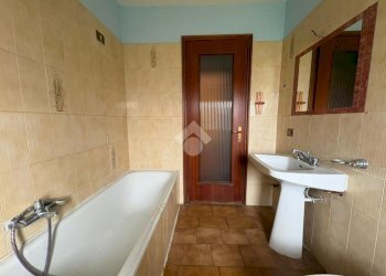 Two-room apartment Via Barassino, Trecate - photo 12