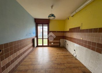 Two-room apartment Via Barassino, Trecate - photo 14