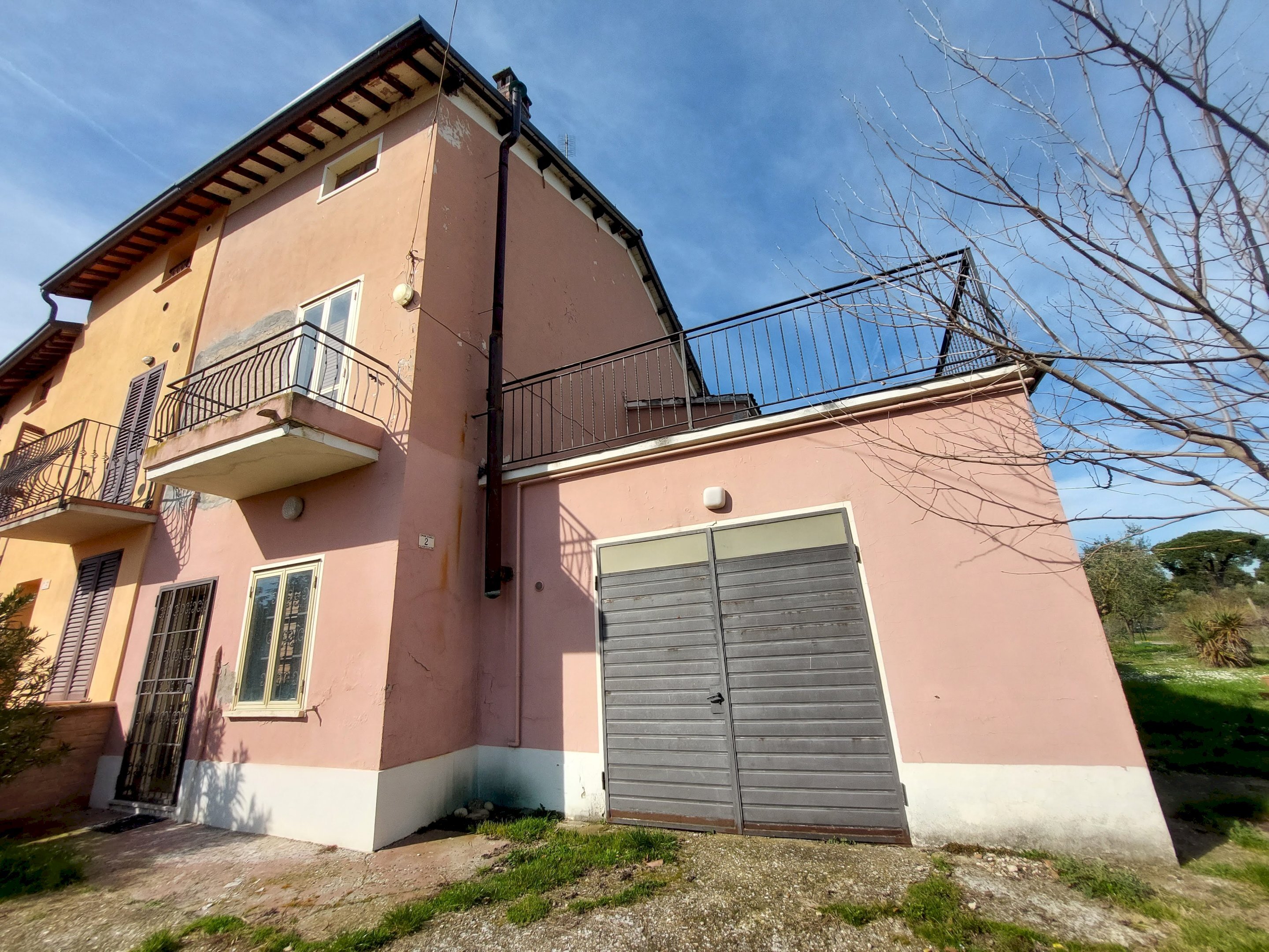 esterno - Casa indipendente frazione Monte Catone, Imola - foto 1