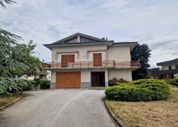 Villa Bifamiliare Via Giuseppe Romita, 19, Ceva - foto 1