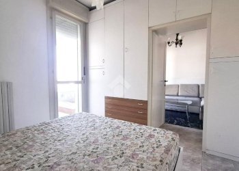 One-room apartment Via Gran Sasso D'italia, Reggio nell'Emilia - photo 9