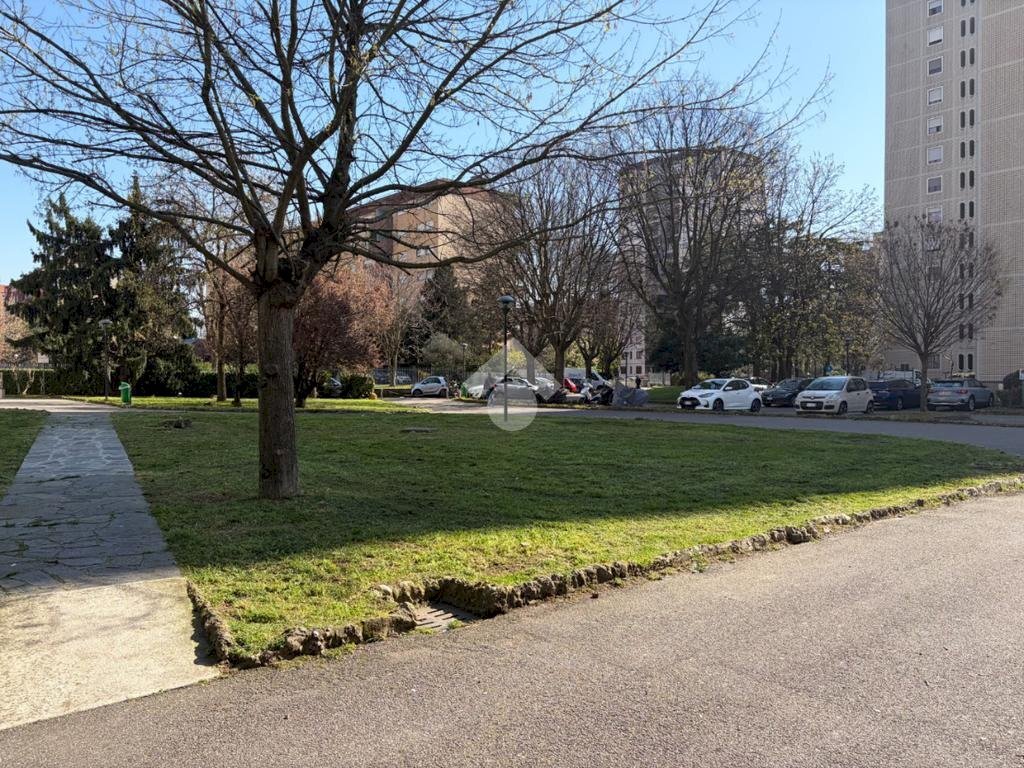 Trilocale Via Borsa Mario, Milano (zona Gallaratese) - foto 2