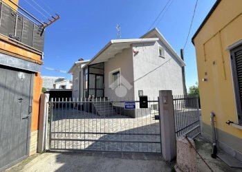 Villa Strada Provinciale Busseto, Fontevivo - photo 1