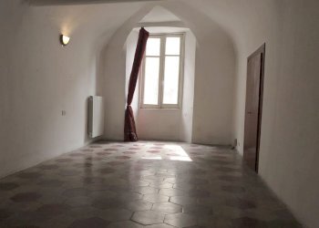 Four-room apartment Centro Storico, Ovada - photo 3