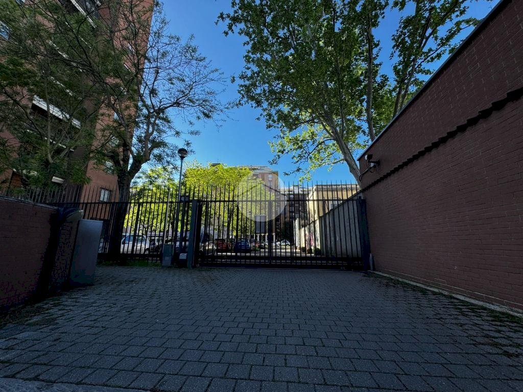 Box Via Giambellino, Milano (zona Giambellino) - foto 2